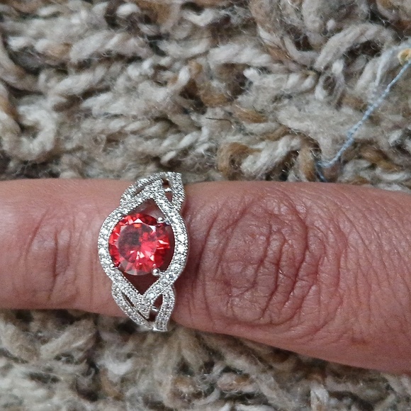 Jewelry - Ruby Ring